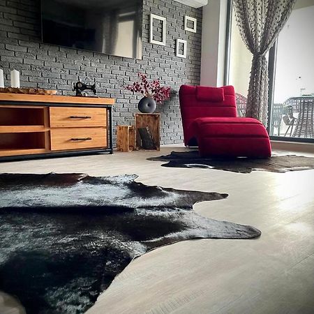 Iconic Loft Bucharest - Private Parking, Netflix Apartamento Exterior foto